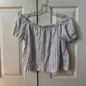 Off the shoulder or t-shirt